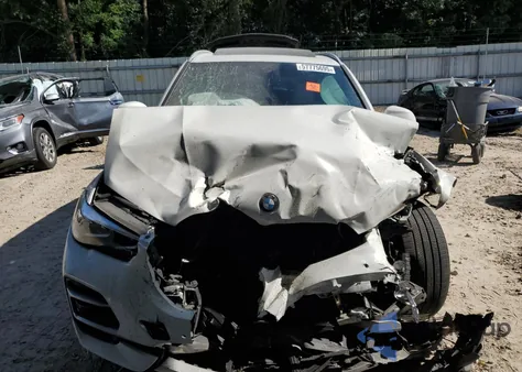 2023 BMW X5 Sdrive 40I z USA, uszkodzony, nr VIN 5UXCR4C01P9N83480